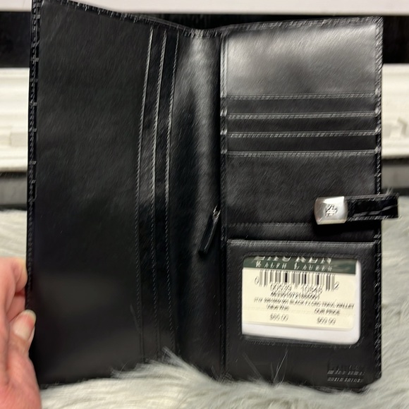 Wallet - Picture 3 of 6